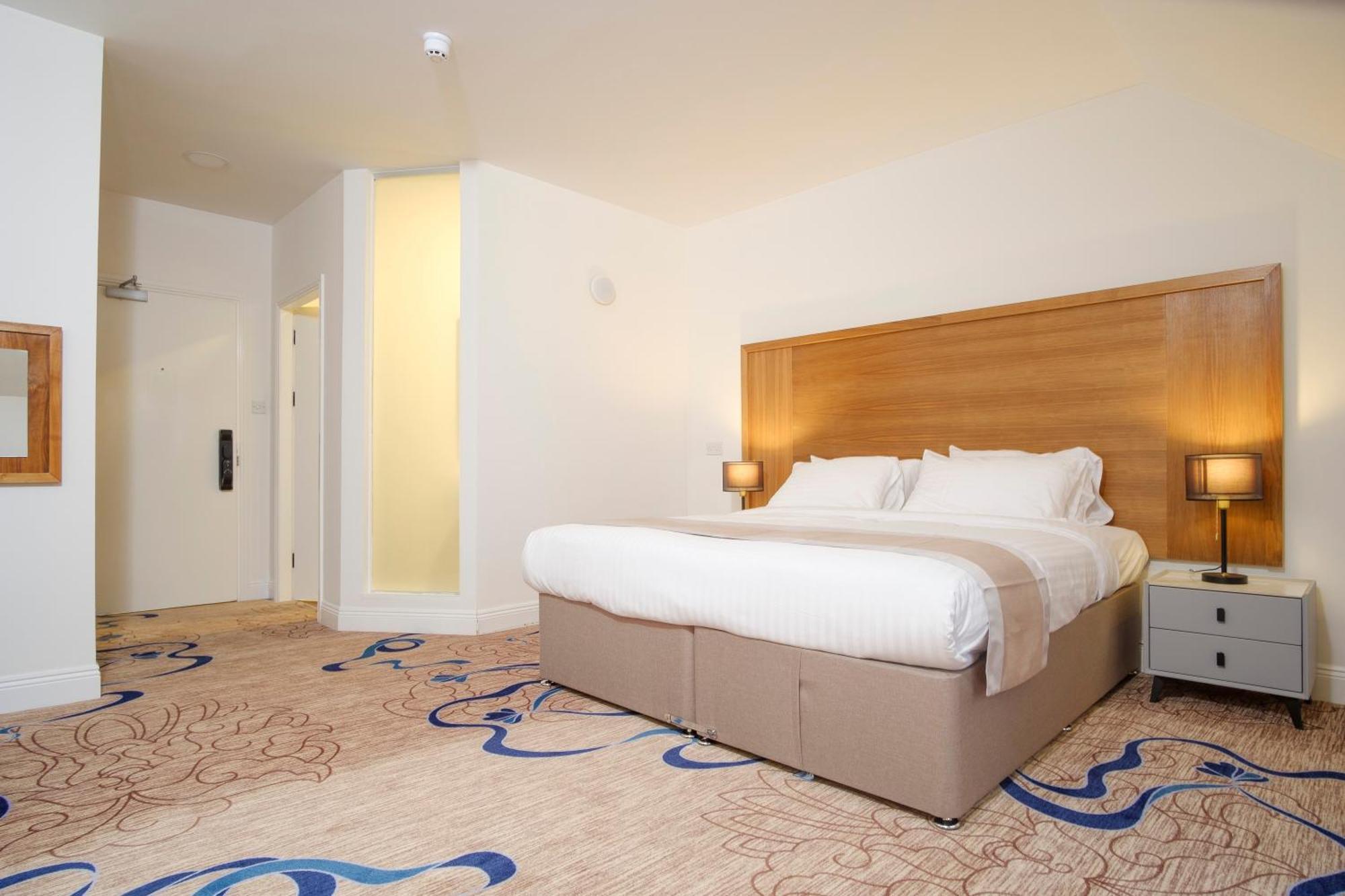 Kelpies Hotel Falkirk Esterno foto
