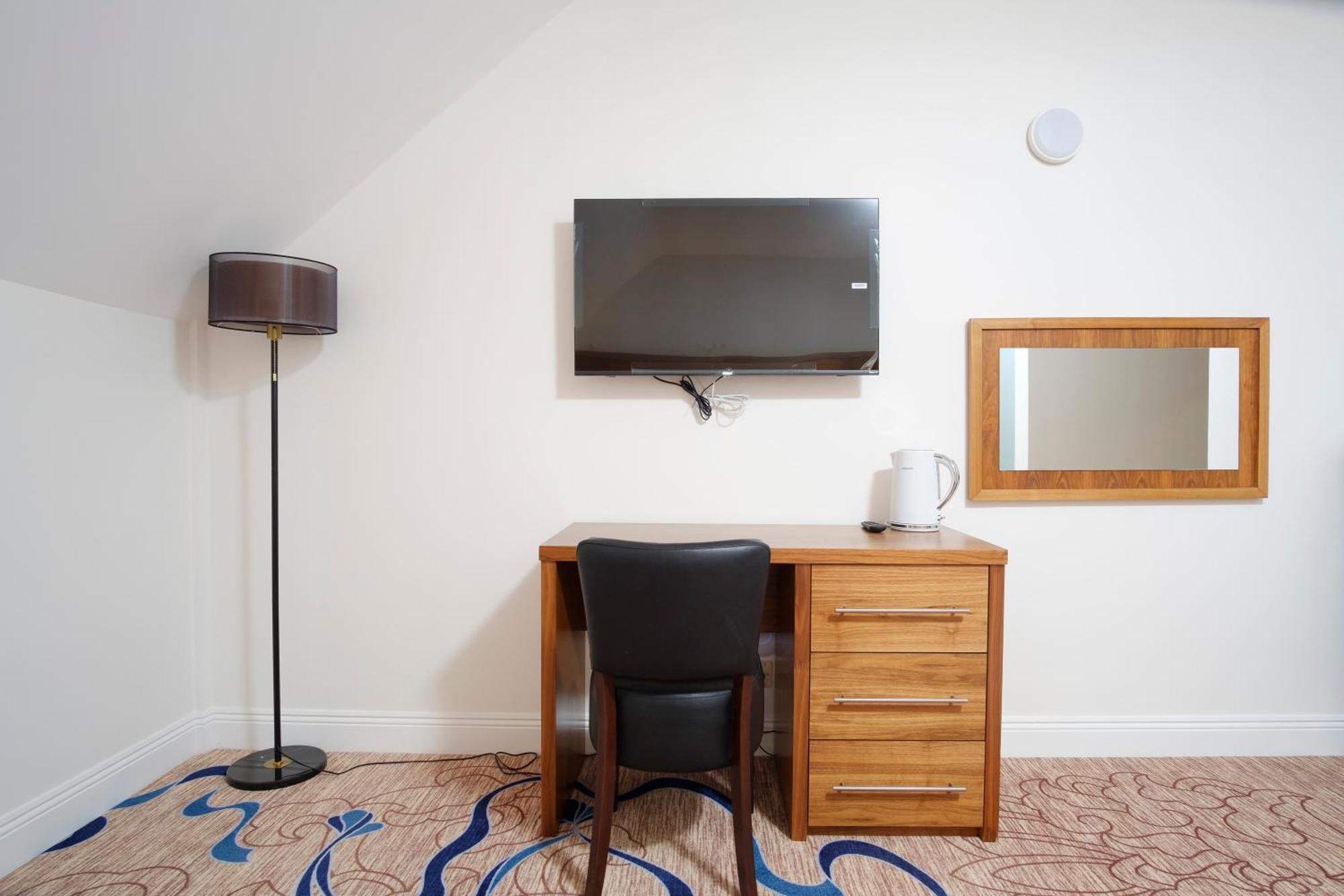 Kelpies Hotel Falkirk Esterno foto