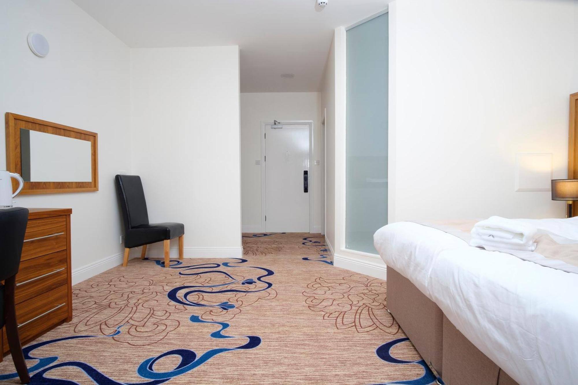 Kelpies Hotel Falkirk Esterno foto