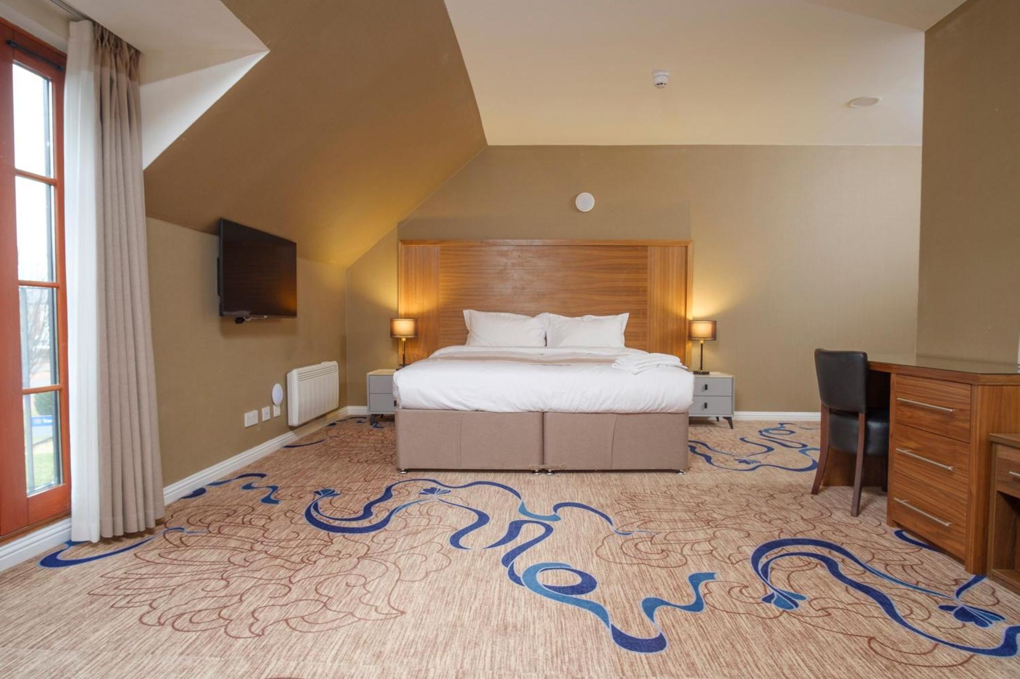 Kelpies Hotel Falkirk Esterno foto