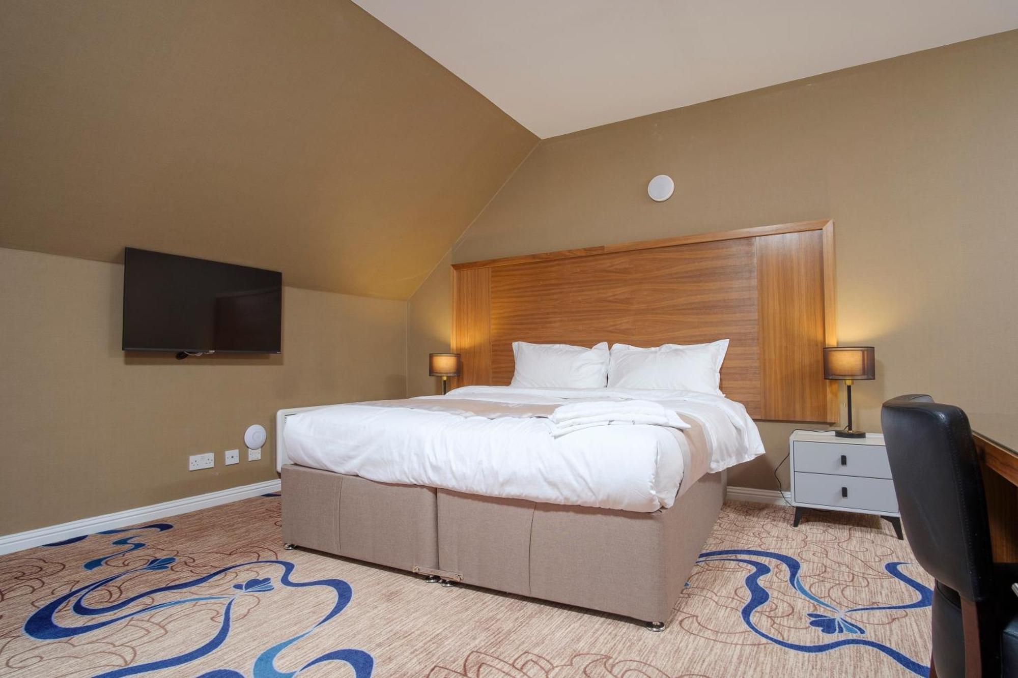 Kelpies Hotel Falkirk Esterno foto
